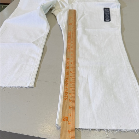 J. Crew Tall curvy mid-rise flare crop jean in signature stretch Size 32 Tall - Picture 4 of 13